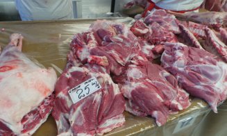 Cât costă la Cluj carnea de miel. În piață e mai scump, la Agro Transilvania, mai ieftin