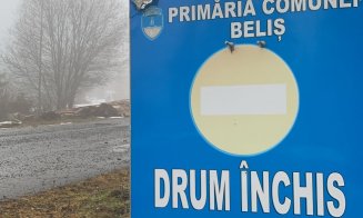Turiștii dintr-o stațiune de interes local din județul Cluj trebuie să înconjoare zeci de km pentru a ajunge la schi din cauza unui drum care stă închis / Ce spune primărița