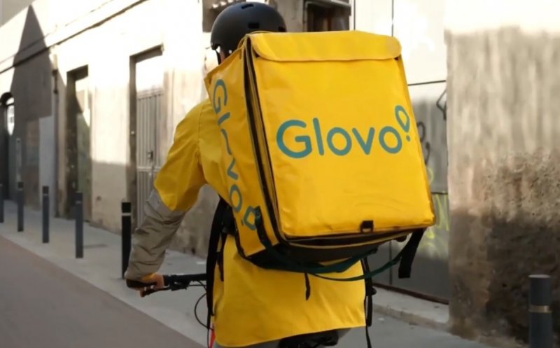 Unde este mai bănos ca livrator în Cluj: Glovo, Tazz, Bolt sau Bringo. „Acolo a fost senzațional” / „Făceam pe mai multe platforme”
