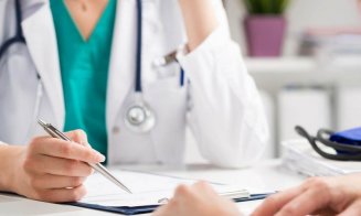 CNAS a lansat „Ghidului asiguratului”. Include informaţii și despre pachetele medicale de prevenţie pentru cancer/ La ce servicii medicale au dreptul  neasigurații