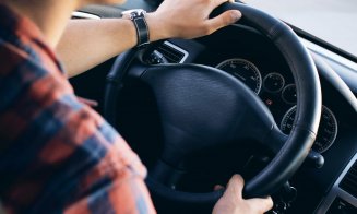 E oficial! UE introduce permisul de conducere european. Va avea o valabilitate de 15 ani și va fi accesibil pe telefonul mobil