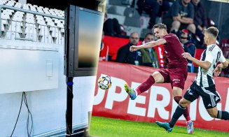 VAR întrerupt la CFR – U Cluj. Cine a rupt cablul de fibră optică / Derby oprit de 2 ori
